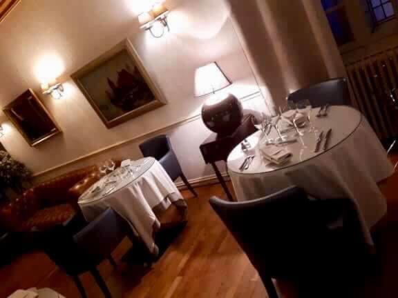 Le Cheval Blanc Hotel Jargeau Ngoại thất bức ảnh