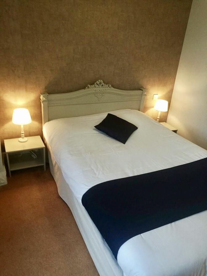 Le Cheval Blanc Hotel Jargeau Ngoại thất bức ảnh